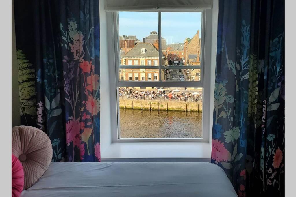 The Riverside At Woodsmill Quay With Parking Йорк Екстериор снимка